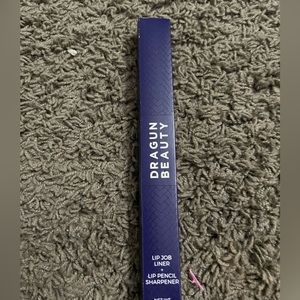 NWT dragon beauty lip liner & sharper
